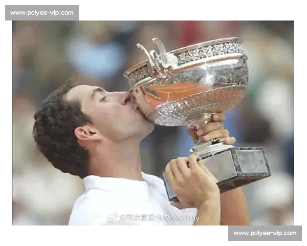 温网冲刺：德约冲击费德勒纪录，郑钦文携手纳达尔教练破茧